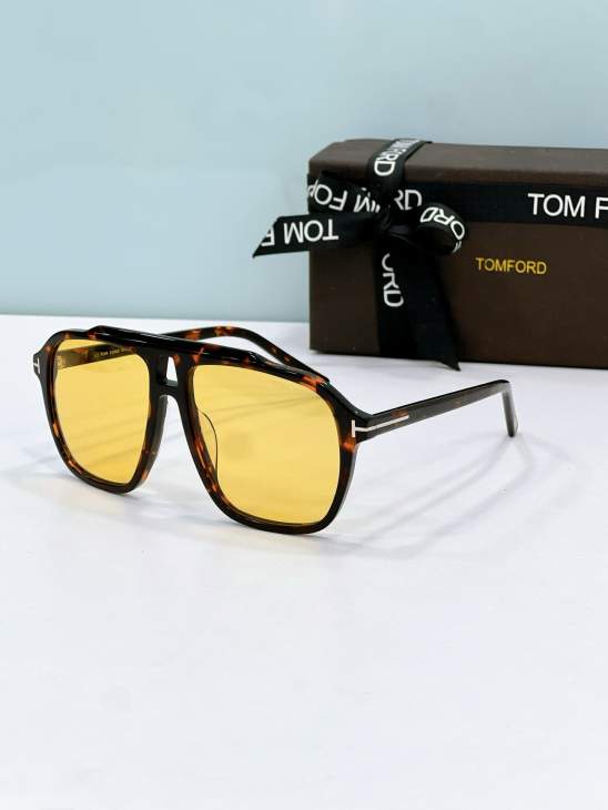 Picture of Tom Ford Sunglasses _SKUfw80536749fw